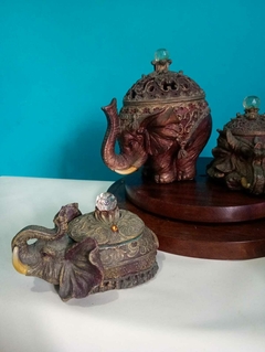 Jogo com 4 porta jóias / potiches com tampa em resina - Elefante indiano na internet