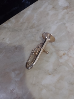 Antigo Eufônio Decorativo em Metal - Achados e Encantos