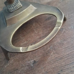 Base para Cinzeiro Egípcio em Bronze - Achados e Encantos