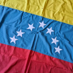 Antiga Bandeira da Venezuela de Navio em Tecido2 na internet