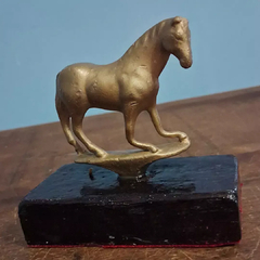 Estatueta em Bronze em Forma de Cavalo - comprar online
