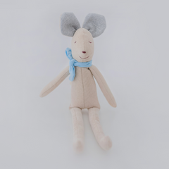 Tatá, o ratinho na internet