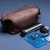 Imagem detalhada da necessaire Pelli Brasil masculina em couro Texas vista de cima