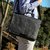 homem usando bolsa de couro para notebook hartsfield preto
