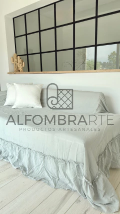 Cubre Sillón volado ancho ♥️ Medida: 3.00 x 2.30 - GRIS CLARO - Alfombrarte