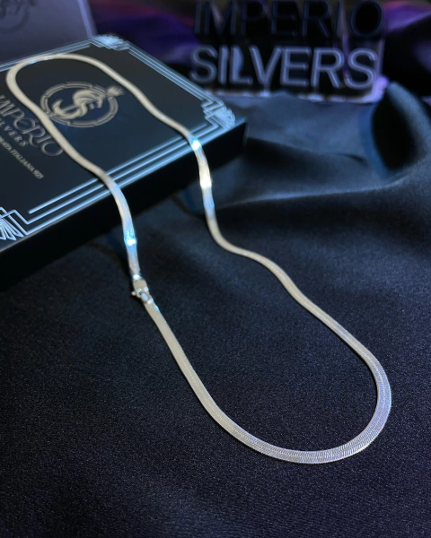 Gargantilha feminina de prata italiana teor 925 modelo laminada