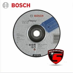 El disco de desbaste Bosch Metal Expert tiene un diámetro de 180 mm, un grosor de 4,8 mm y un agujero central de 22,23 mm. 