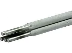 El electrodo de aluminio de 3,20 mm x 320 mm pesa 1 kg por paquete y es ideal para soldaduras de aluminio