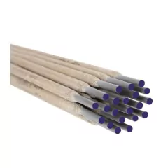 El Electrodos 6013 Ø 4,00 Conarco 13A es un electrodo de soldadura con un diámetro de 4,00 mm, ideal para aplicaciones de soldadura en diferentes tipos de acero.