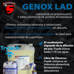 El limpiador y abrillantador Genox LAD Trytech, en presentación de 500 cc, elimina suciedad y óxido de superficies metálicas, proporcionando brillo y protección duradera.