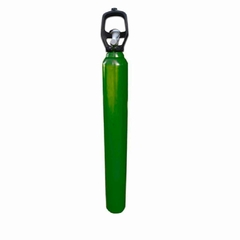 El cilindro tiene una capacidad de 2.00 m³ y viene con tulipa incluida. Es ideal para almacenar nitrógeno de manera segura y eficiente.