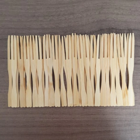 Os Palitos aperitivos de madeira são perfeitos para dar um toque especial à sua festa ou evento. 