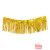 Transforme a decoração da sua festa com o Varal Franjas Fitás Dourado Metalizado! Ideal para deixar o ambiente mais elegante e vibrante, esse varal é perfeito para qualquer ocasião, desde aniversários até casamentos.