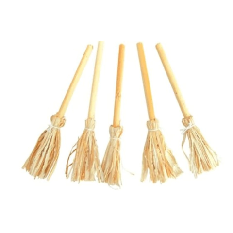 Vassoura Halloween! Ideal para dar um toque especial à sua decoração, essas vassouras são perfeitas para festas, eventos