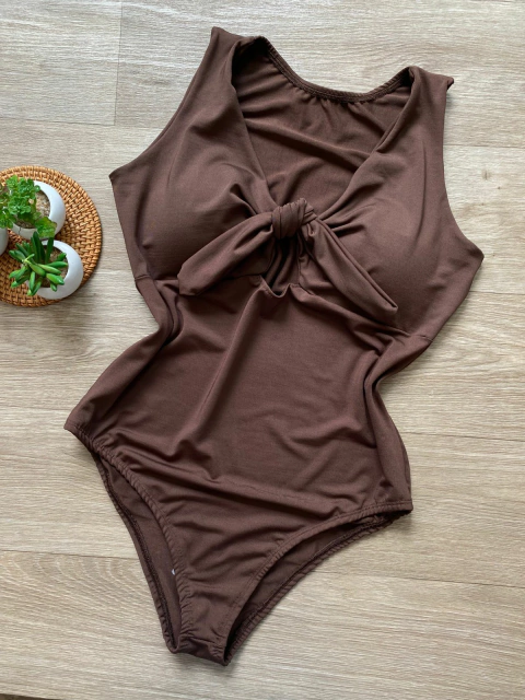 Body plus amarra no peito 0300109