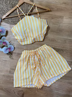 Conj. crepe cropped 3 0400463 na internet