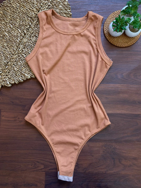 BODY REGATA CANELADO (BEGE ESCURO) 0300385