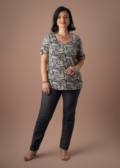 Calça Cleusa malha jeans preta - comprar online