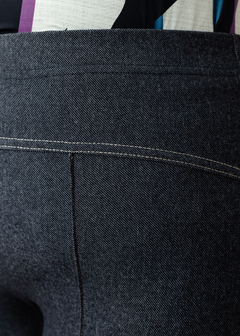 Calça Roma malha jeans preta