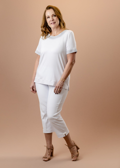 Blusa Capricórnio branca na internet