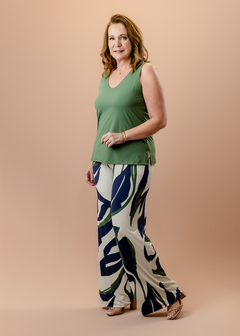 Conjunto (Calça Aurora + Blusa Jasmin verde oliva) - Cleusa Boutique