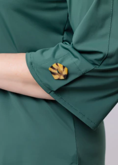 Blusa Begônia verde escuro na internet