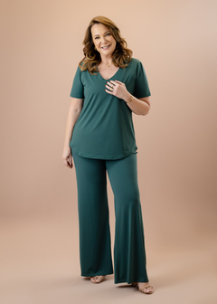Blusa Cosmos verde escuro na internet