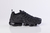 Air Vapormax Plus 'Black' en internet