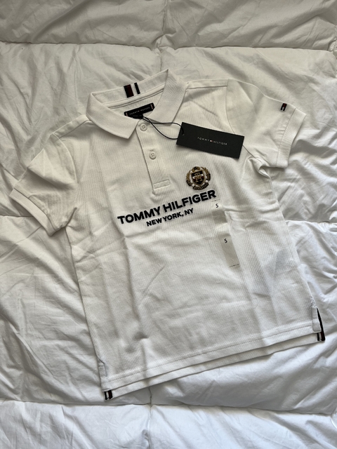 Chomba blanca bordada #K031