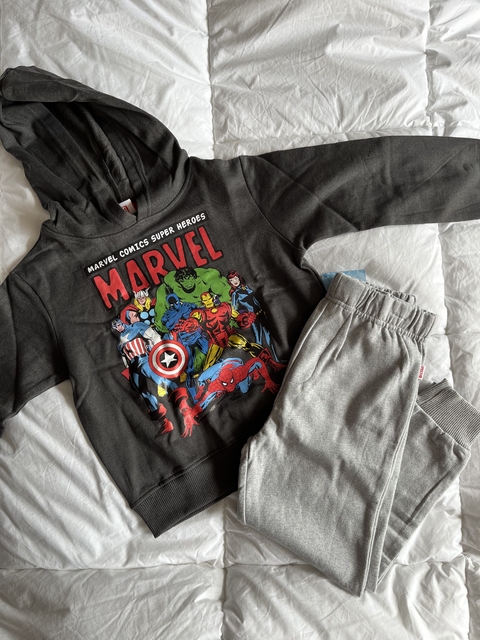 Conjunto 2 piezas MARVEL | Netflix #K090