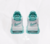 Uptempo 'Island Green' en internet
