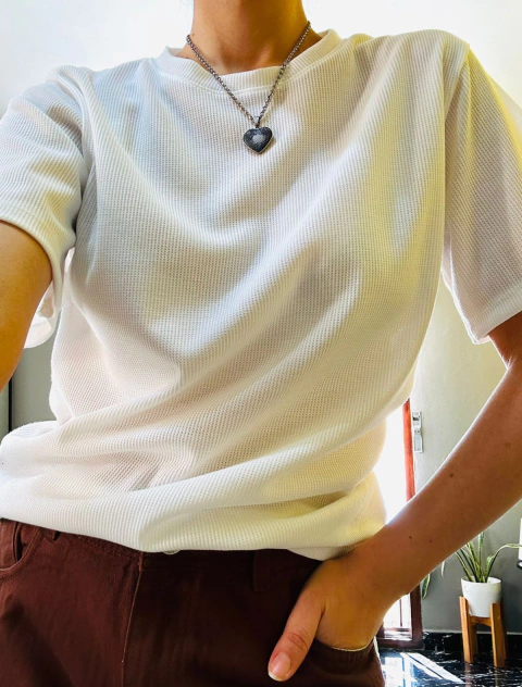 REMERA BASICA EN WAFLE SAB - comprar online