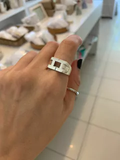 Anillo dos iniciales (plata) en internet