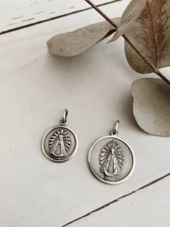 Medalla Virgen de Lujan (plata) en internet