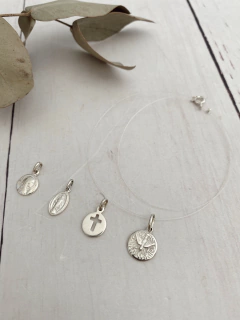 Tanza con mini medalla (varios diseños)