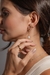 Piercing Fake na internet