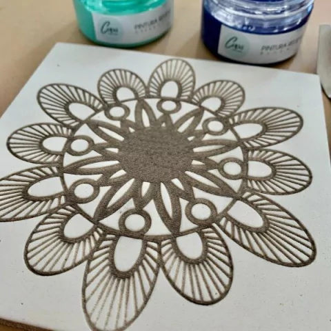 Sello Puntilla Bajo Relieve - 15cm x 15cm