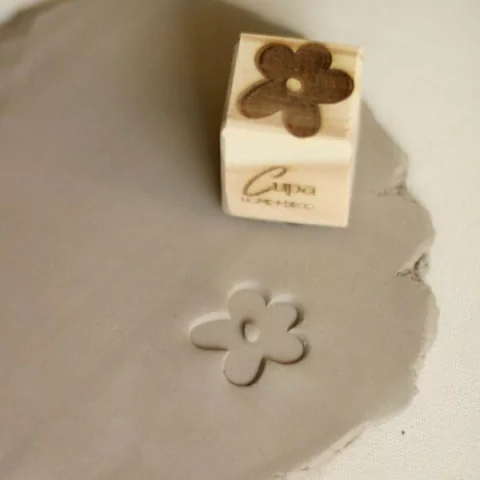 Sello para ceramica Flor 2,5cm x 2,5cm