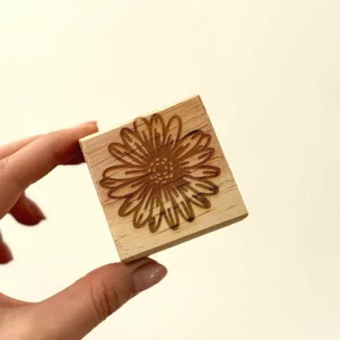 Sello para ceramica Margarita 5cm x 5cm