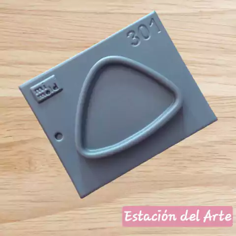 MOLDE 9,5X12,5CM P/POSAVASO/PORTAVELAS Y MAS (PARA USAR CON CEMENTO, RESINA ECOLOGICA, YESO)COD 301 en internet