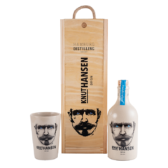 Wooden Pack Gin Knut Hansen x 0,50lt. + Vaso Cerámico.