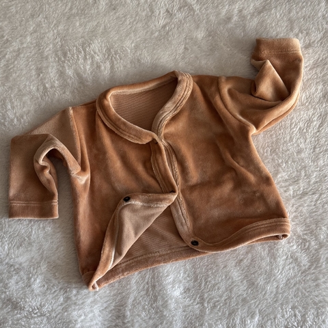 Campera sin capucha plush "Bicotty" - comprar online