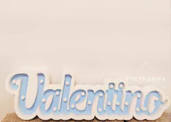 Nombre 9 letras + Animalito a elección en internet