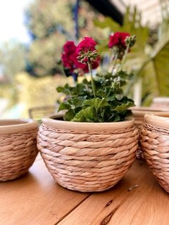 PORTAMACETAS RATTAN