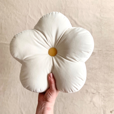 Almohadón Margarita en terciopelo