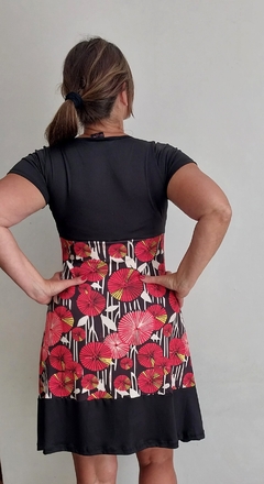 Vestidos queen geo