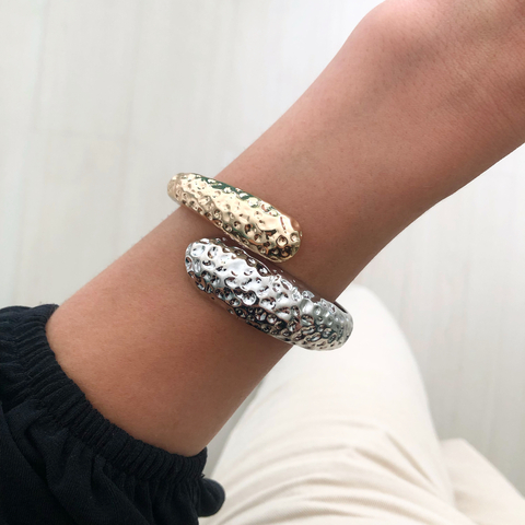 BRACELETE TARTARUGA MARTELADO MIX DE BANHOS