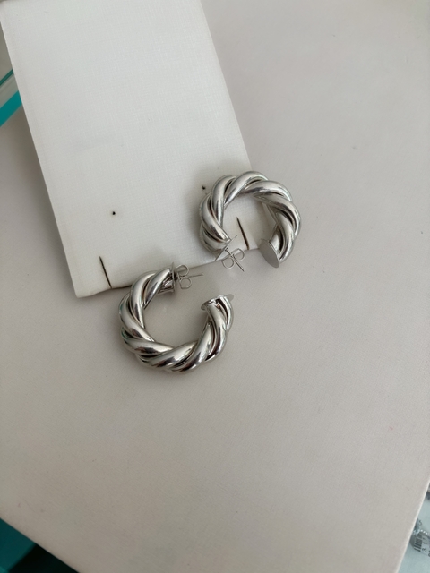 BRINCO ARGOLA GROSSA CORDA TUBO FOLHEADA A PRATA - comprar online