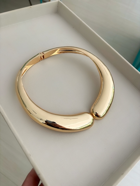 CHOKER MAX ENCONTRO GOTA FOLHEADO A OURO - comprar online
