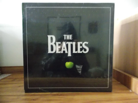 BOX 14 LPS THE BEATLES STEREO VINYL BOX SET - 2012 - REMASTER - 180 GR. + LIVRO - LACRADO / IMPORTADO - comprar online